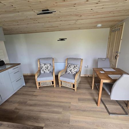 Dunroaming Cabin Pendine Εξωτερικό φωτογραφία